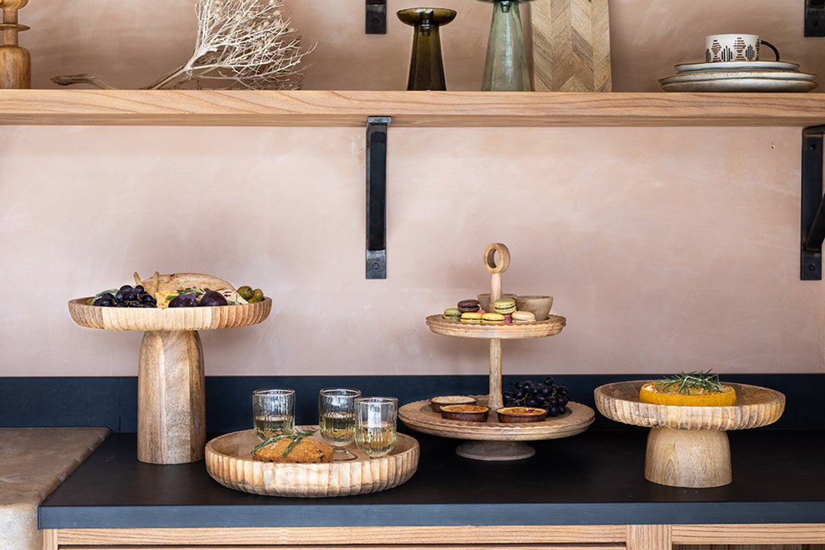 Présentoir à gâteaux Gavivi en bois de manguier