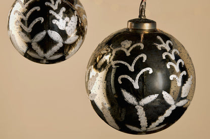 Boule géante antique en or