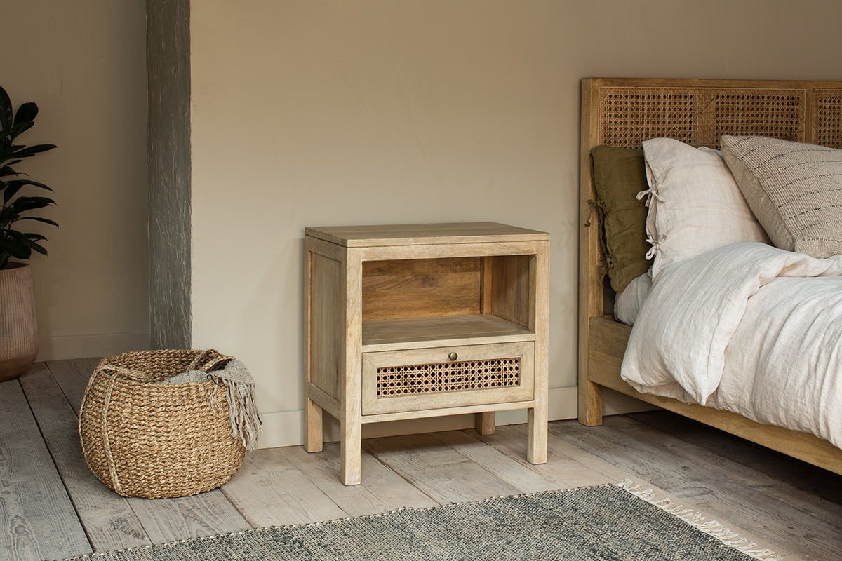 Table de chevet Kanz en bois de manguier