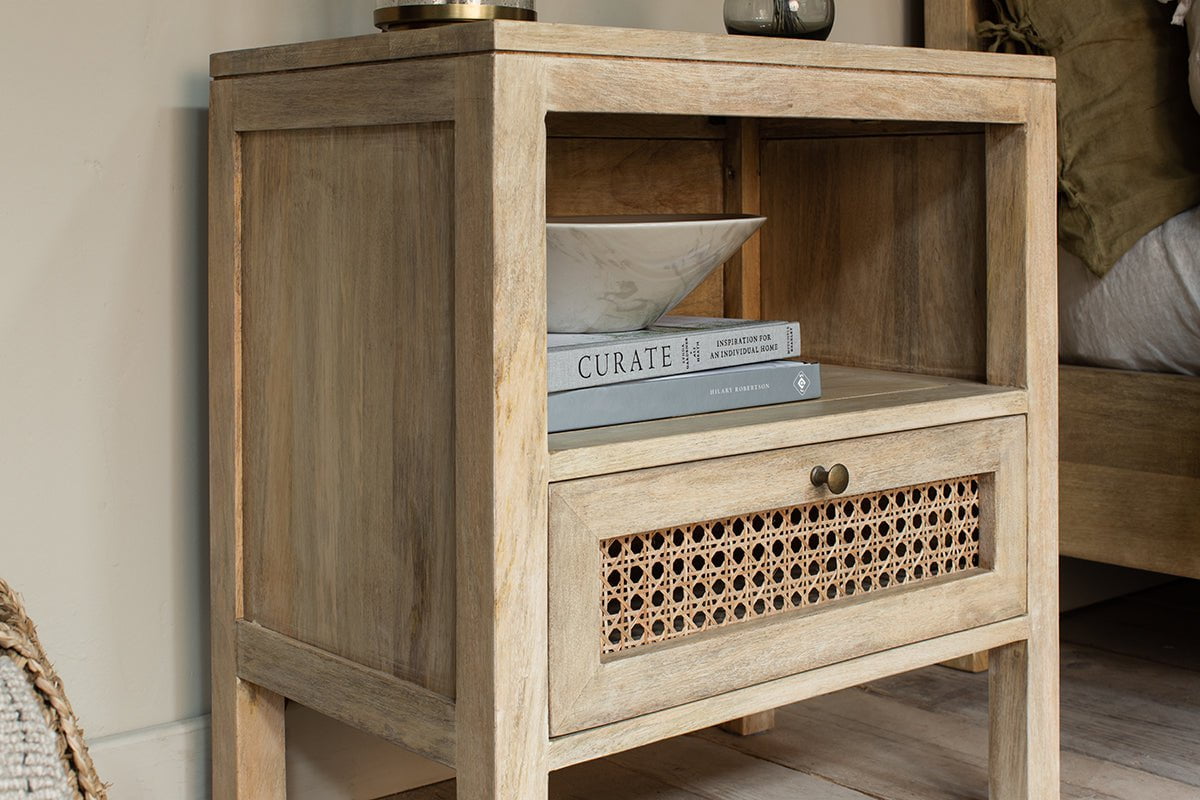 Table de chevet Kanz en bois de manguier