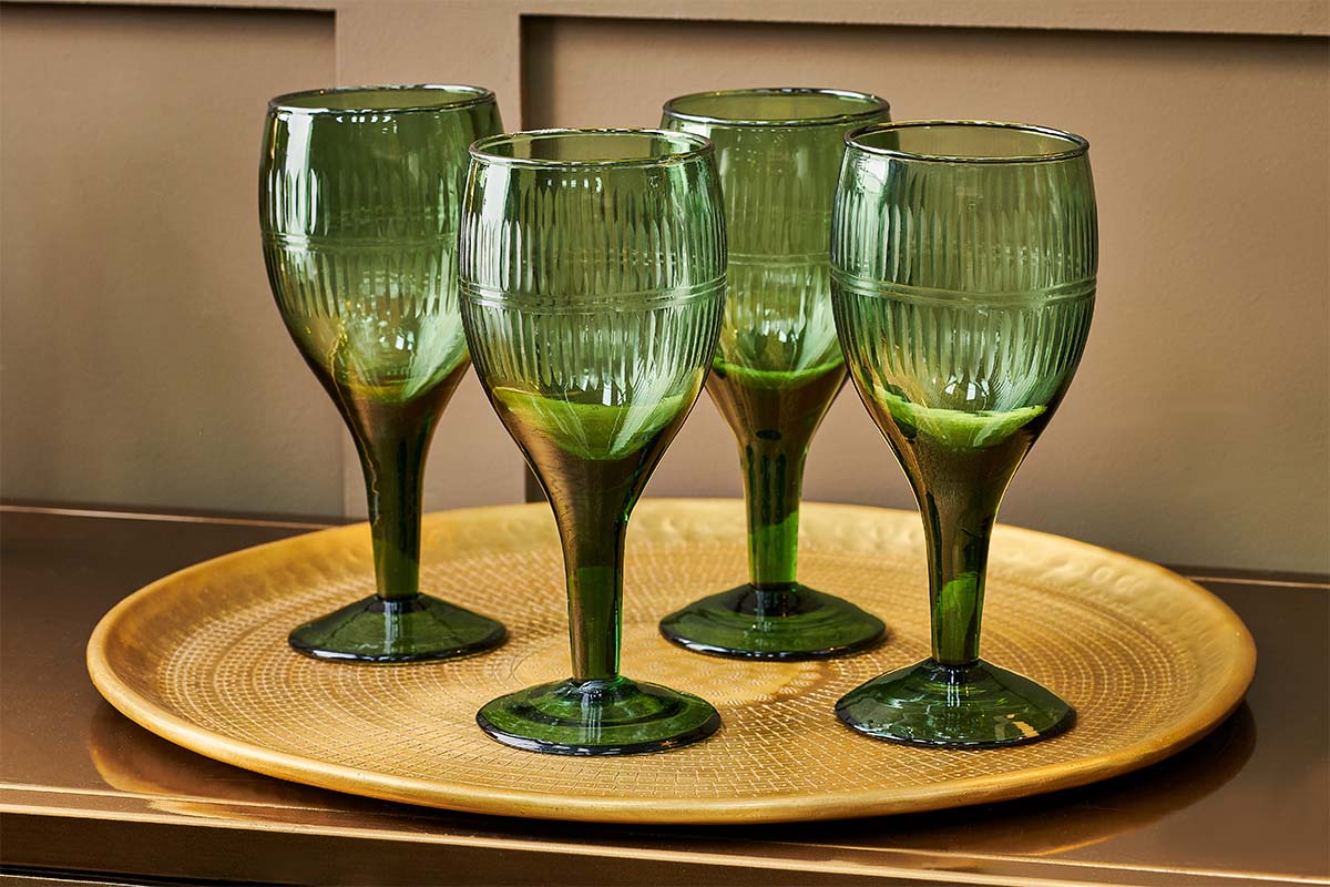 Verre à vin Mila - Émeraude foncée (Lot de 4)