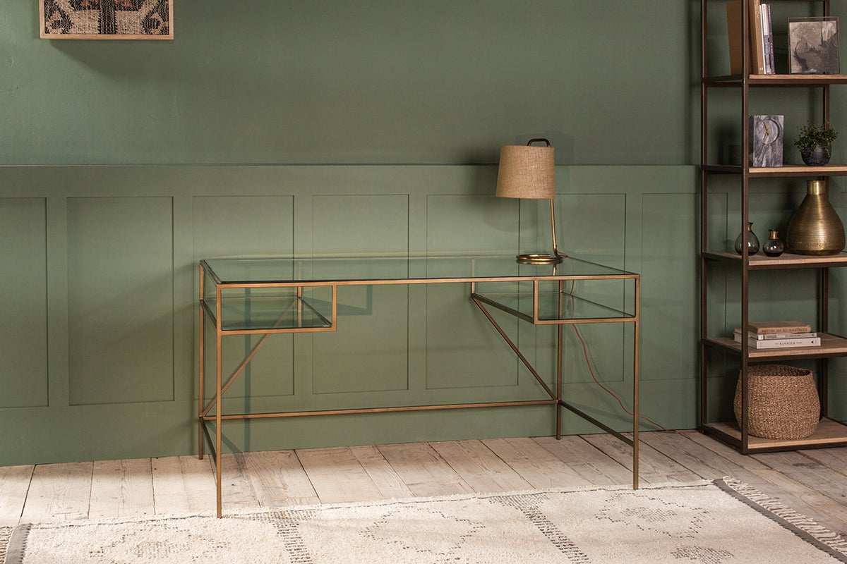 Bureau en fer et verre de Nakuru