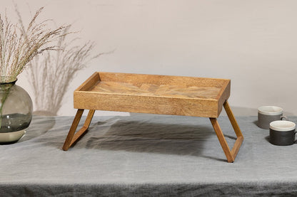 Plateau de petit-déjeuner en bois de manguier Pawi