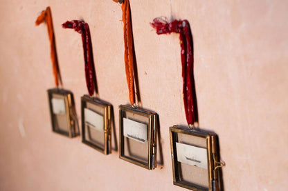 Petit cadre Kiko en laiton antique (lot de 4)