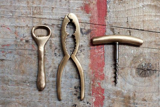 Ouvre-bouteille vintage doré