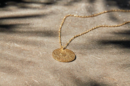 Collier pendentif disque du Karnataka